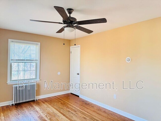 Building Photo - 8310 Garland Ave