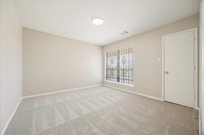 Building Photo - 3513 Barberry Dr