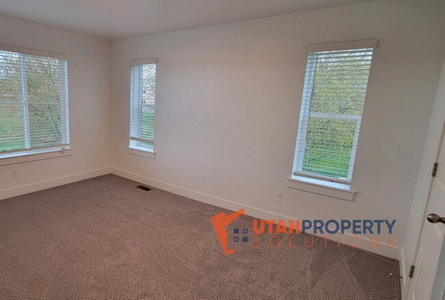 Building Photo - 1166 Haight Creek Loop