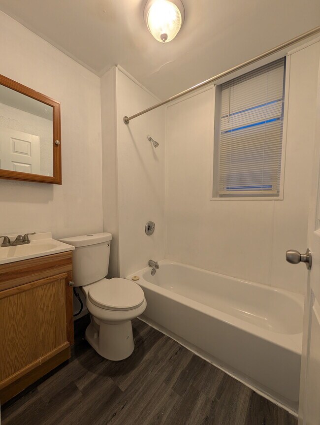 Building Photo - 3009 Osage St