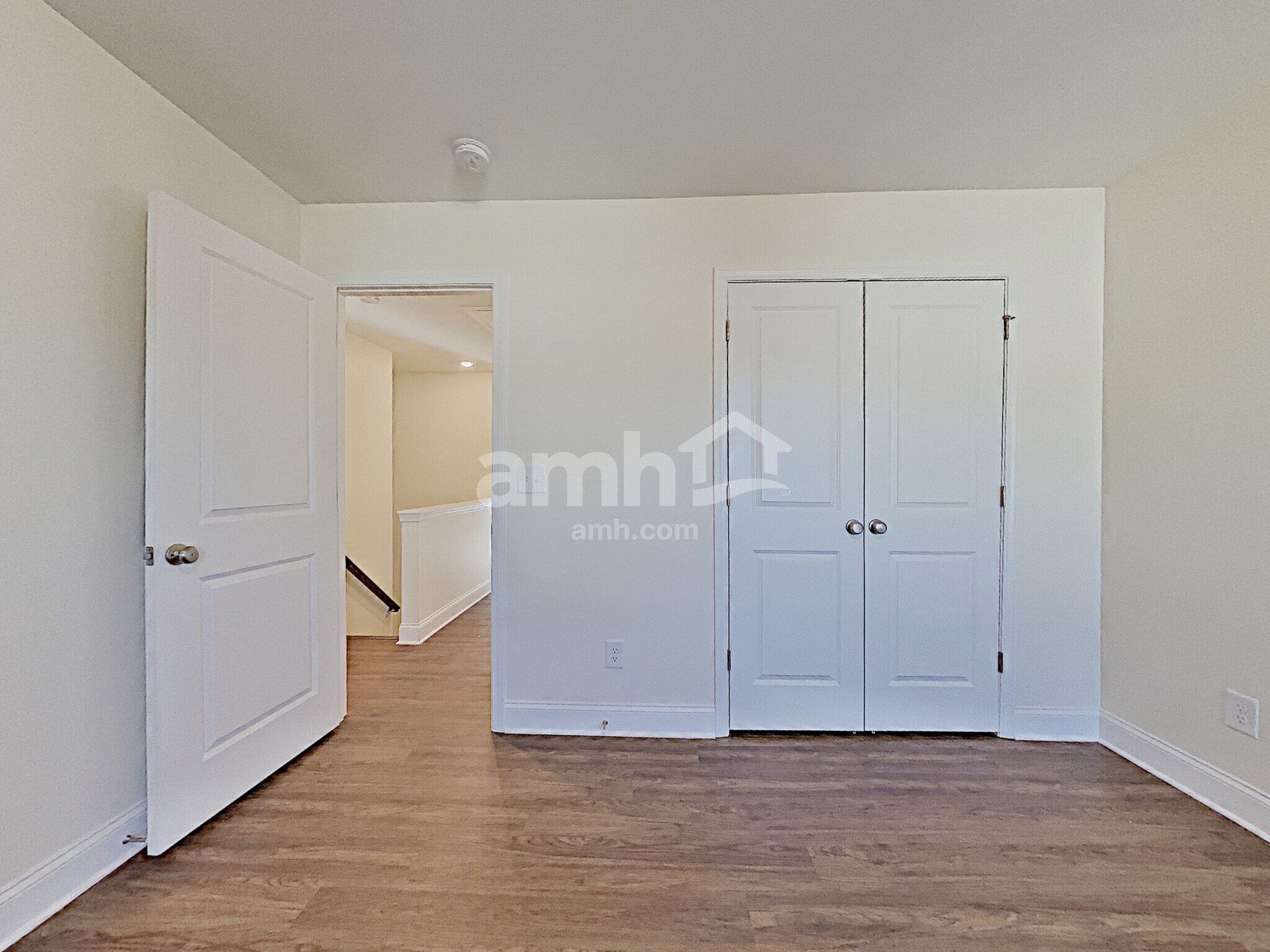 Building Photo - 576 Woodall Rd