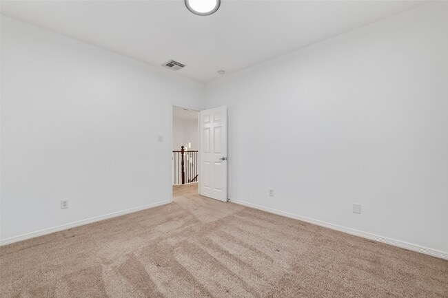 Building Photo - 22115 Oakcreek Hollow Ln