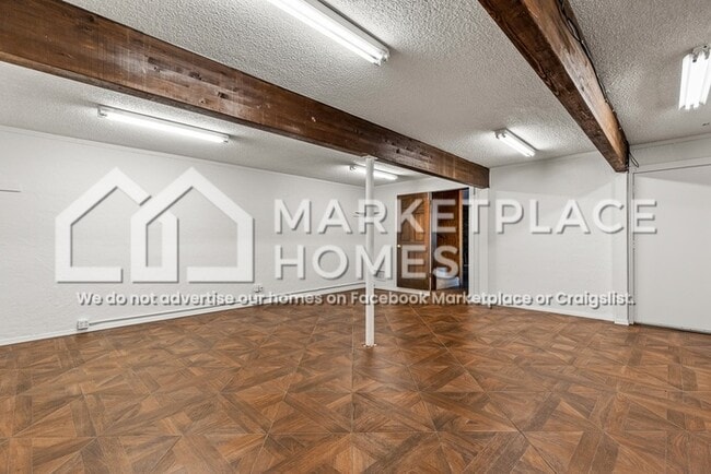 Building Photo - 2155 N Rio De Flag Dr