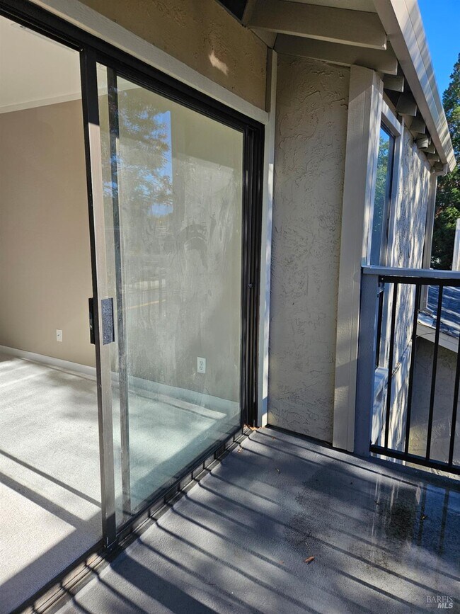 Building Photo - 2601 Sinclair Ave