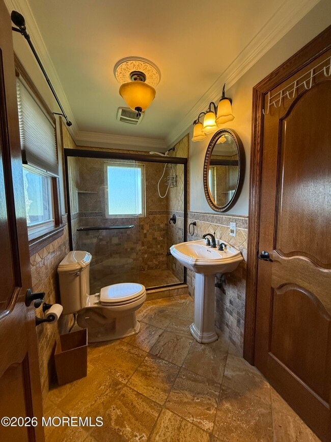 Building Photo - 2360 Monmouth Rd