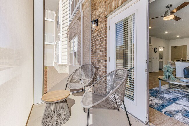 Building Photo - Brand New, 1 bedroom in Beacon Landing- With Elevator!