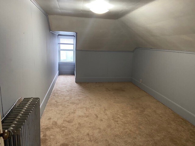 Bonus Room (15x9) - 229 W Caracas Ave