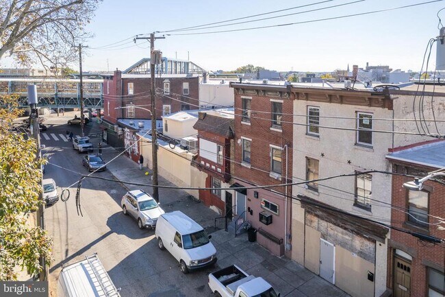 Building Photo - 184 E Huntingdon St