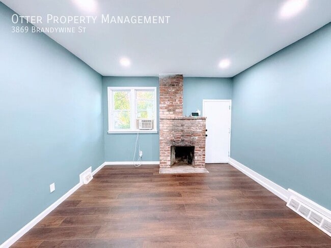 Building Photo - 3869 Brandywine St