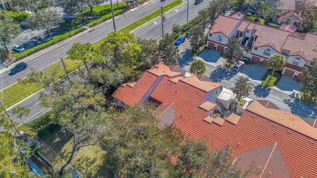 Building Photo - Spacious 3 Bedroom 2 Bath Condo in Gated Community of La Vita