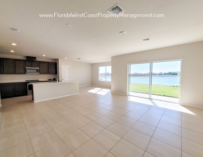 Building Photo - FANTASTIC 5 BEDROOM/ 3 BATH HOME in PARRISH! ISLES AT BAYVIEW! SUPER AMENITIES!