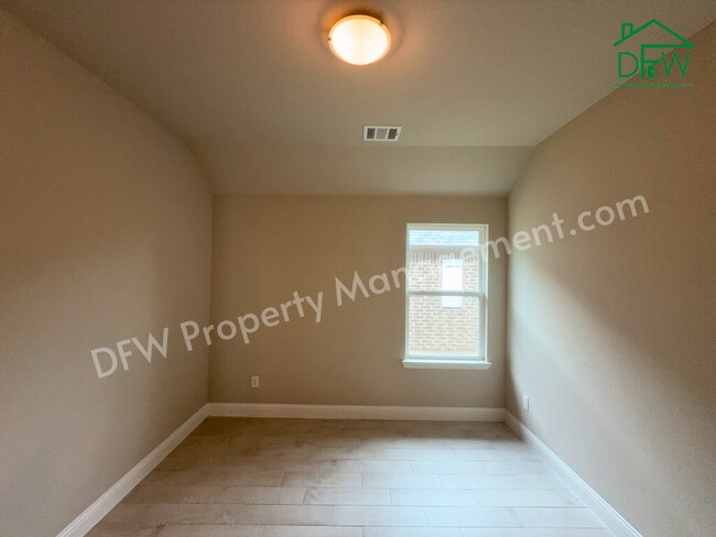 Building Photo - Modern 3-Bedroom Home with Open Layout & Large Backyard in Anna, TX