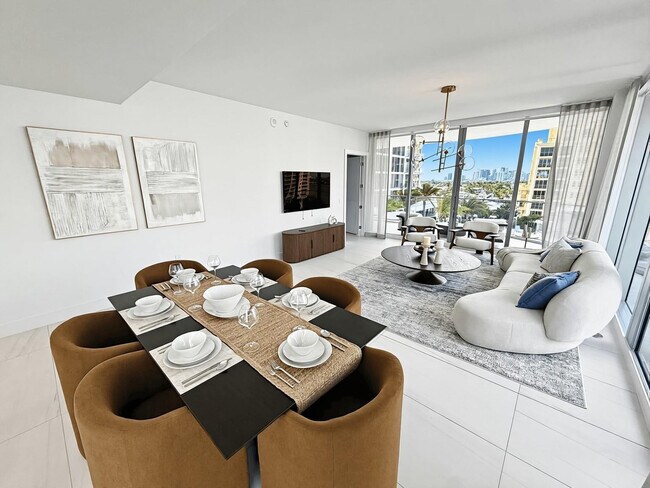 Building Photo - 151 N Seabreeze Blvd