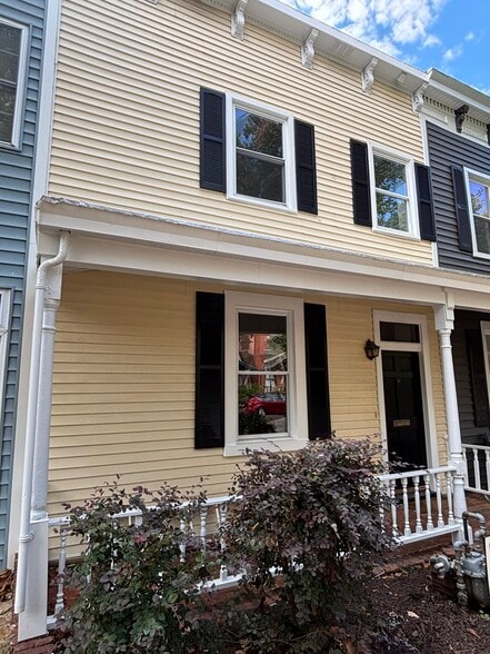 Primary Photo - 1509 Floyd Ave