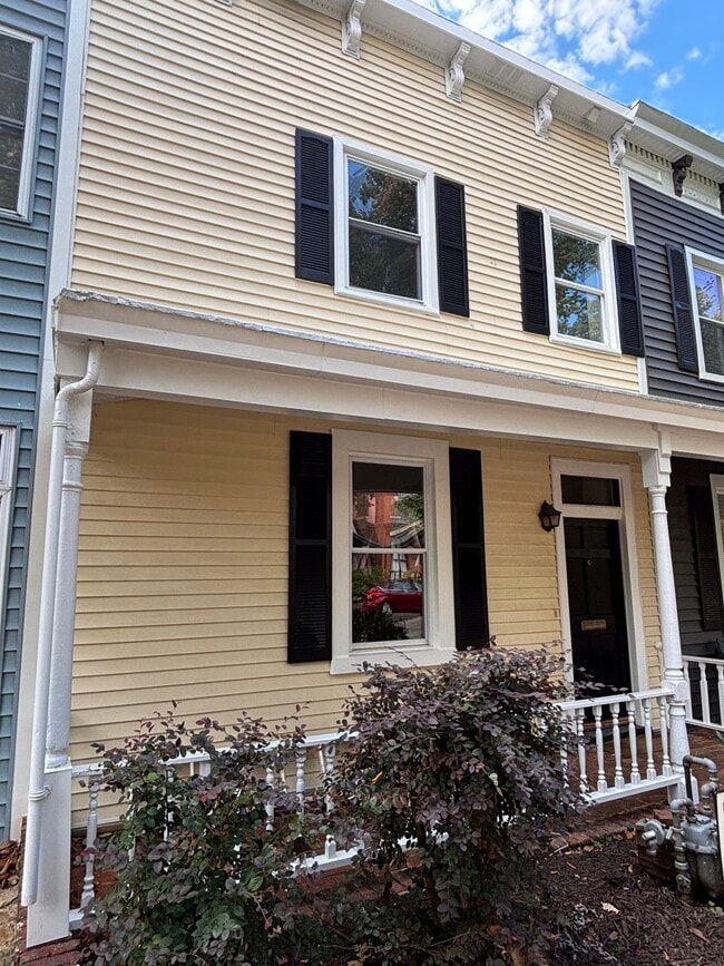 Building Photo - 1509 Floyd Ave