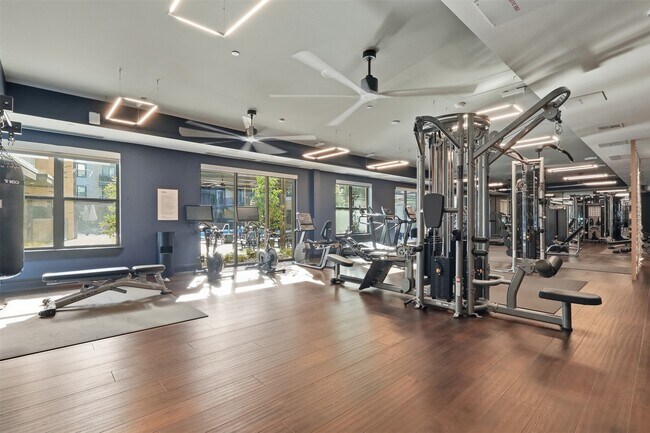 Building Photo - 1950 Winrock Blvd