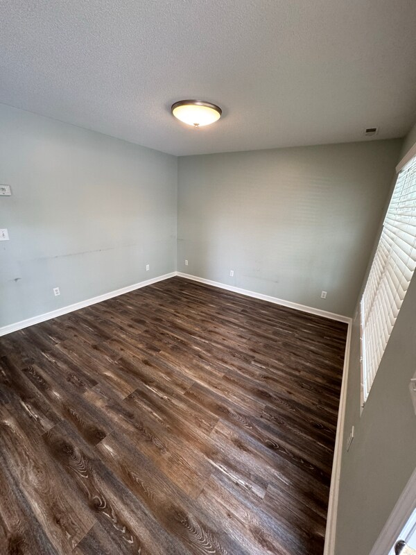 Building Photo - 113 Nanci Ln