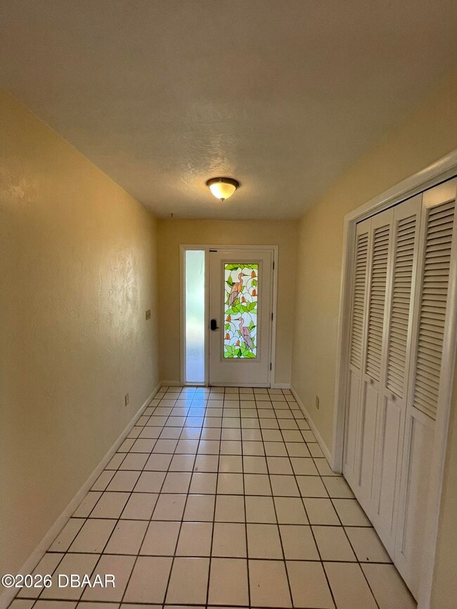 Building Photo - 524 Pelican Bay Dr