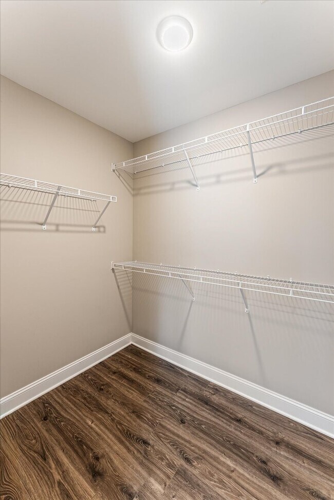 Building Photo - 420 Boulder Rdg Wy