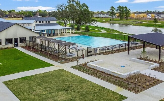 Building Photo - 4208 Peaceful Pines Ln