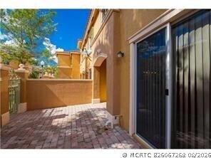 Building Photo - 626 SW 106th Ave