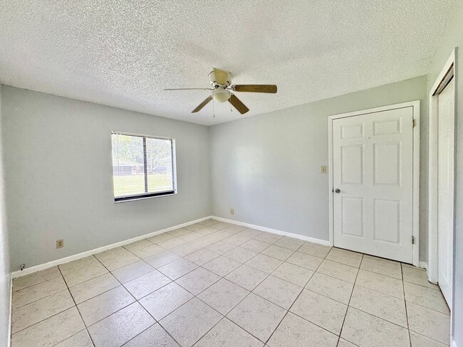 Building Photo - 770-780 E North St