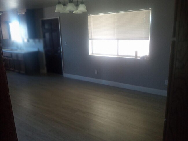Building Photo - 3862 Garden Hwy
