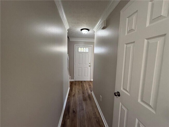 Building Photo - 979 Sugar Crossing Ln