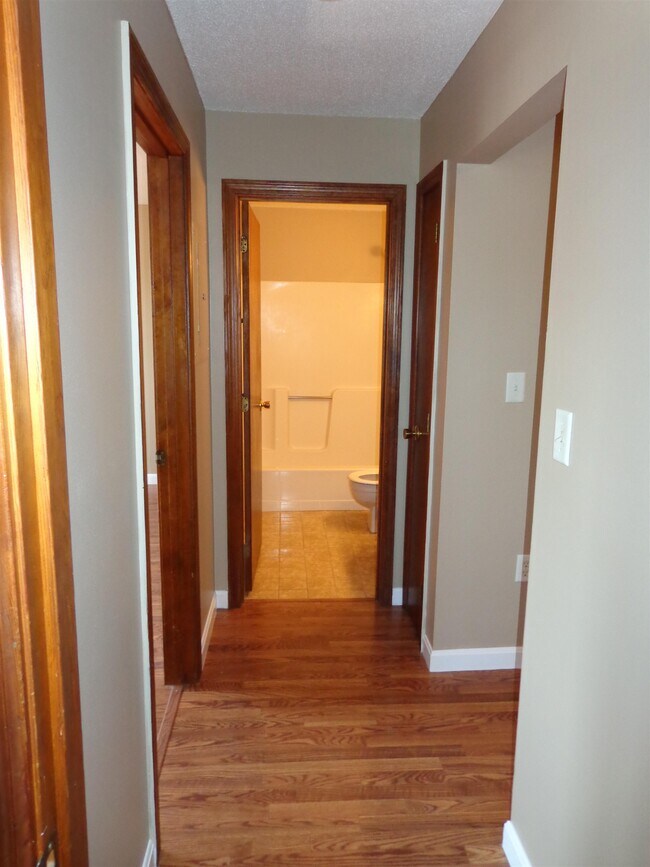 3 New Haven Dr 3 New Haven Dr Nashua NH 03063 Apartment Finder