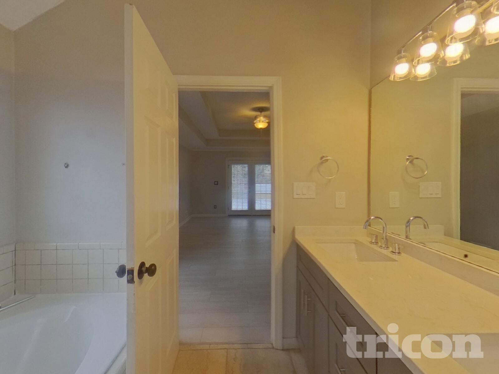 Building Photo - 222 Sawgrass Way