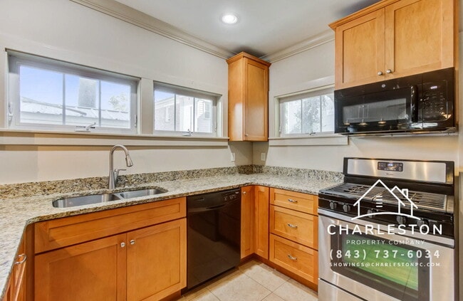 Building Photo - 455 Race St