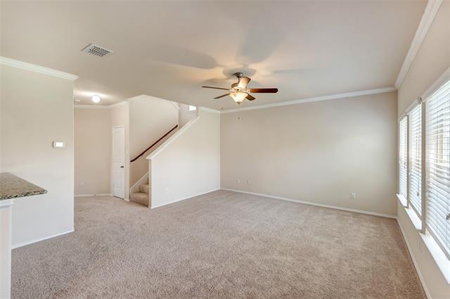 Building Photo - 9124 Spurs Trail