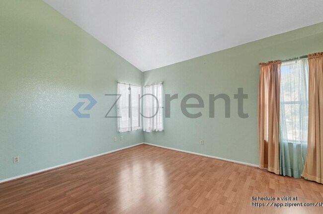 Building Photo - 14 Cider Mill Ct