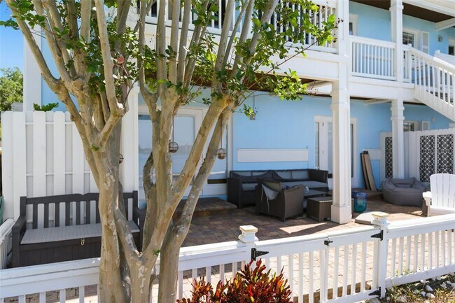 Building Photo - 4805 Cobia Dr SE