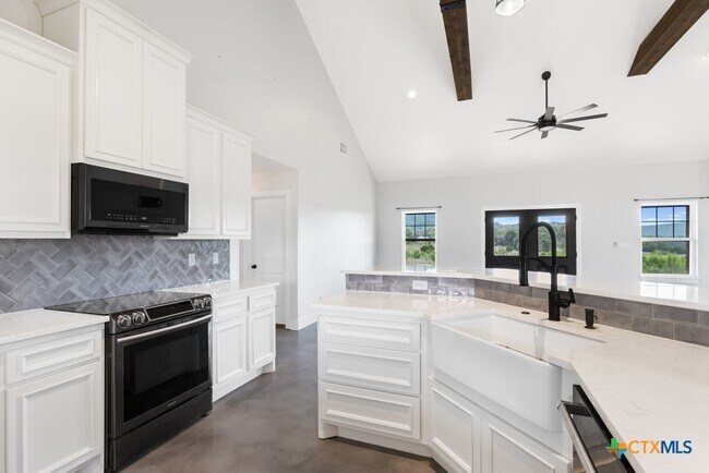 Building Photo - 4574 Bump Gate Rd
