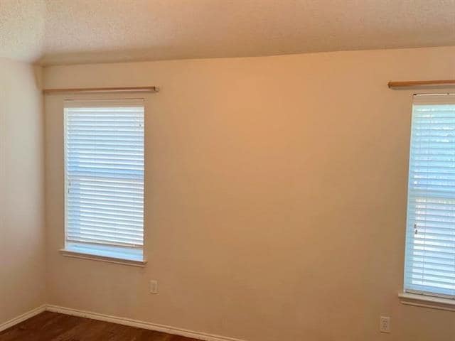 Building Photo - 8055 Raleigh Dr