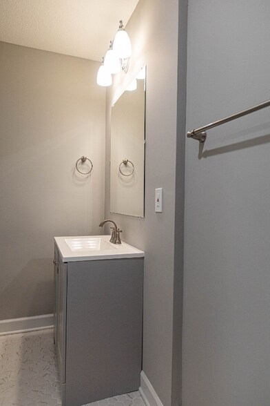 Building Photo - 11216 W 60th St