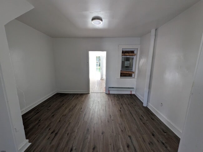 Building Photo - 126 N Delaware Ave