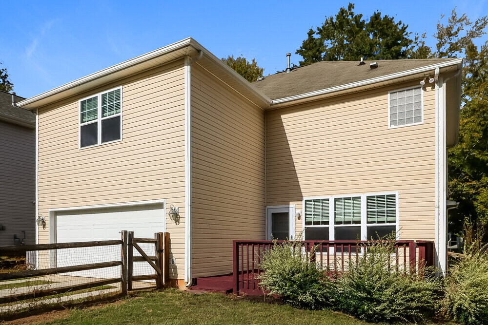 Building Photo - 6110 Colonial Garden Dr