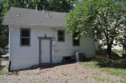 Building Photo - 1620 Fairview Ave