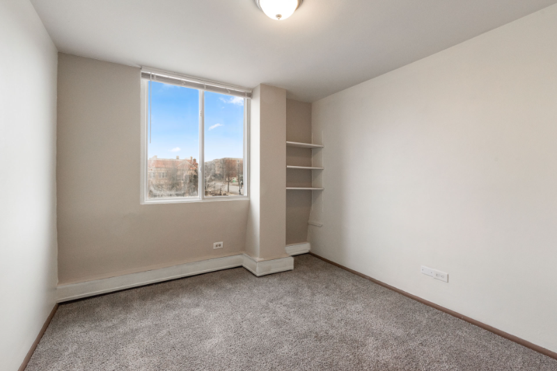Building Photo - 3575 N Oakland Ave
