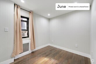 Building Photo - Private bedroom in 3 bed/1 bath Home