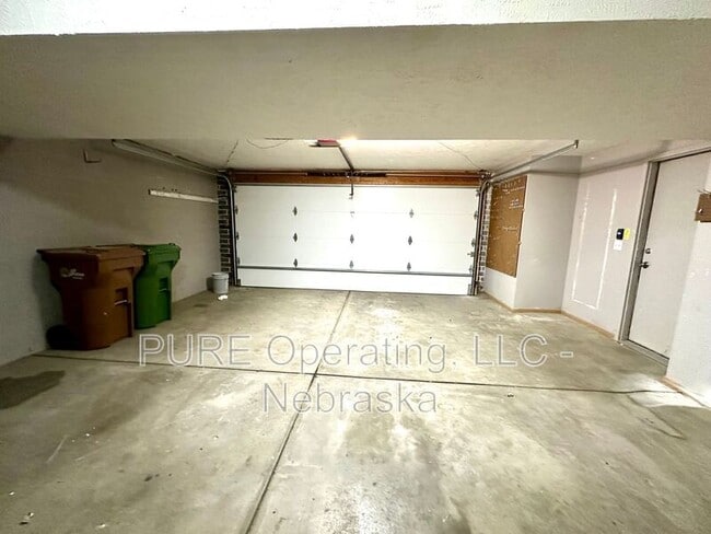 Building Photo - 14430 S 35th St
