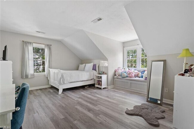 Building Photo - 1805 Monet Ct