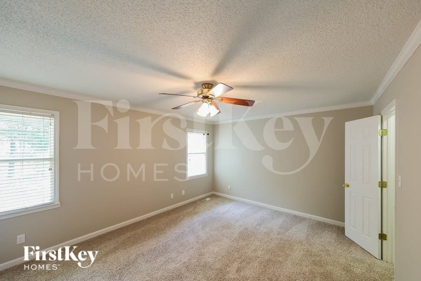 Building Photo - 5263 Highland Trace Cir