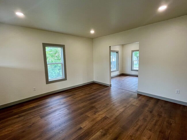 Building Photo - 3 Bed 1.5 Bath Single Family Home in Wausau