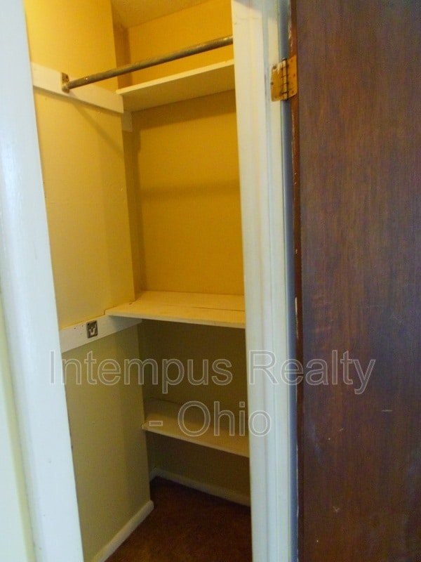 Building Photo - 2011 Baldwin Rd