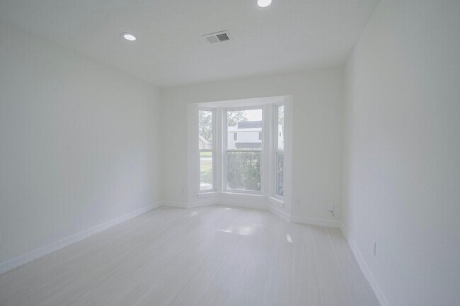 Building Photo - 1419 Chestnut Ridge Rd