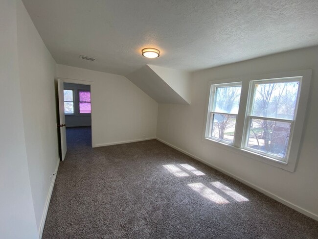 Building Photo - 2317 S Patterson St