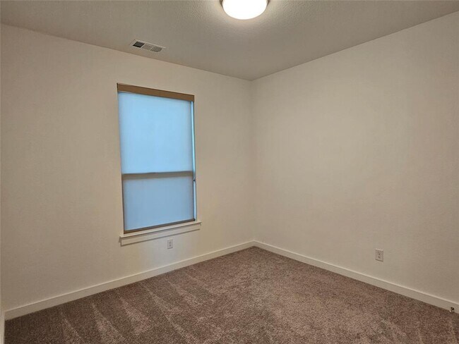 Building Photo - 641 Pecan Bottom Trail